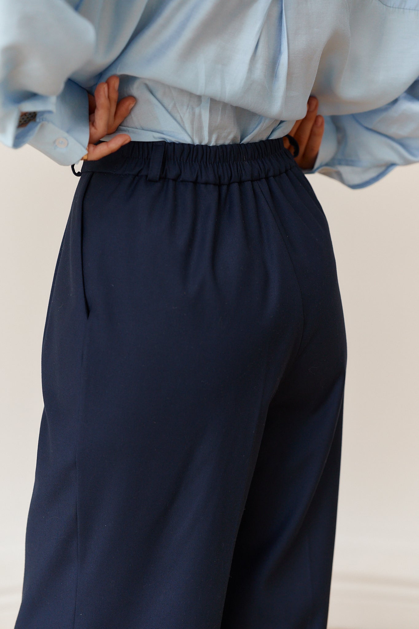 Palazzo pants in Navy blue