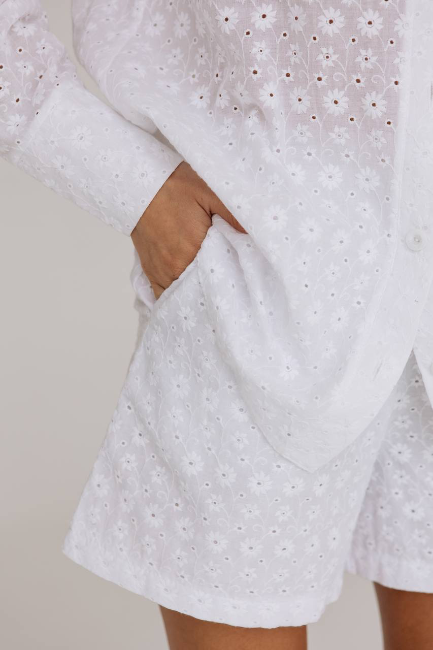 Flower embroidered shirt in White