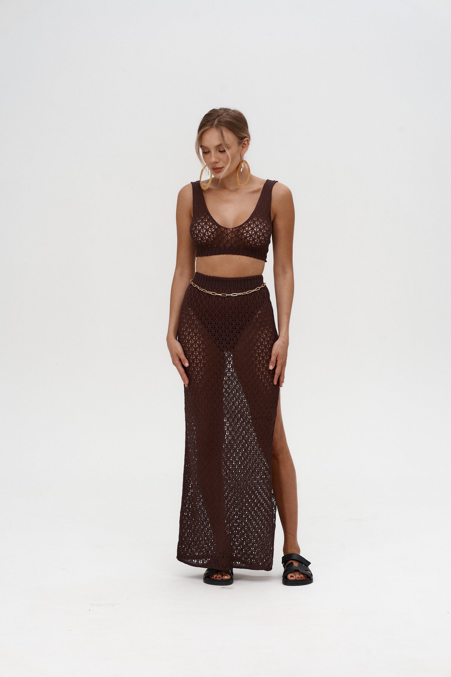 Alluring her Lace top and a skirt in Dark Chocolate