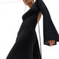 Alluring her knit Dress in Black
