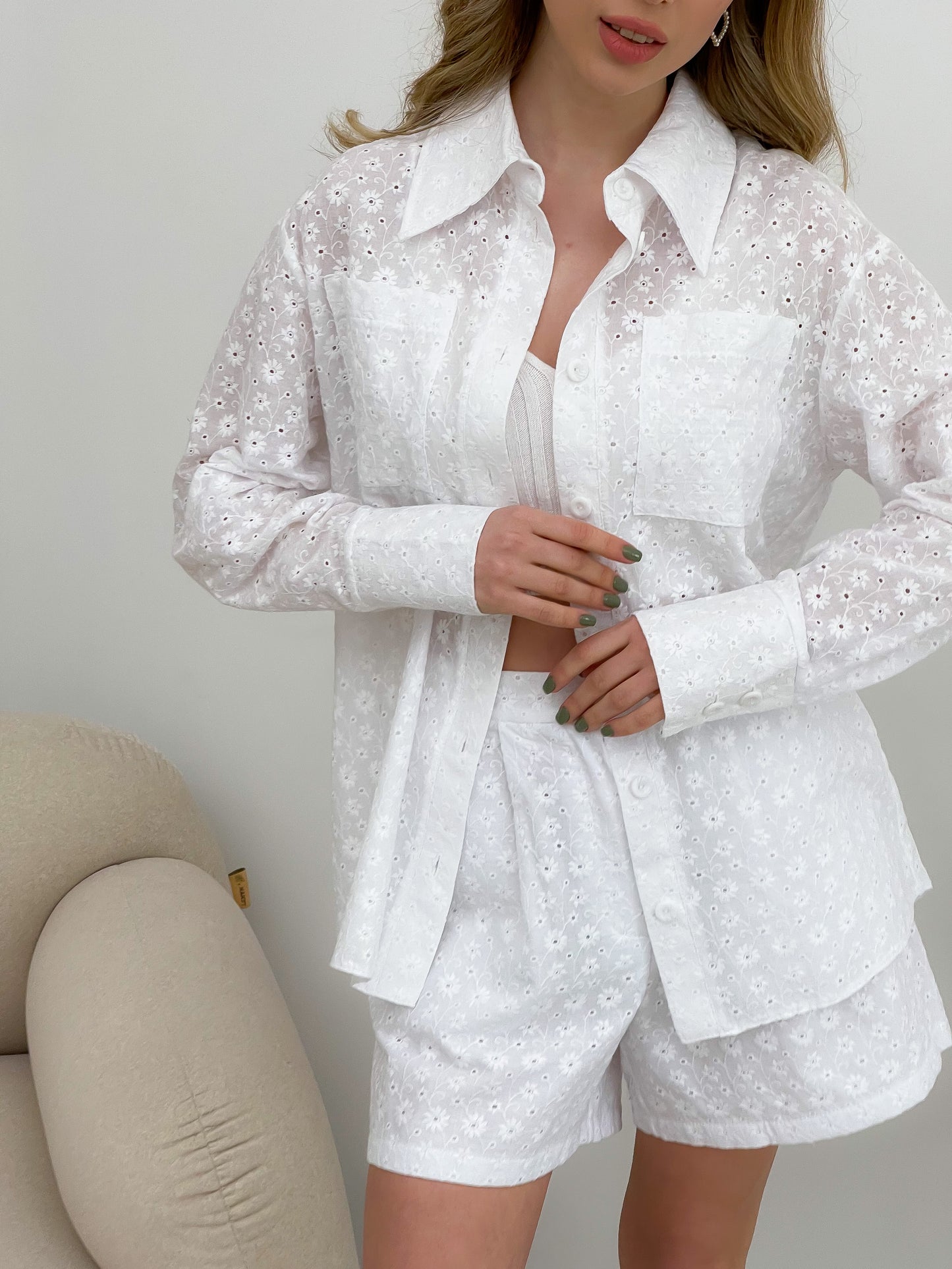 Flower embroidered shirt in White